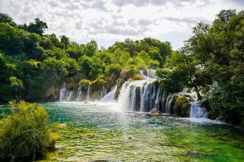 Exploramos las maravillas naturales en Krka National Park