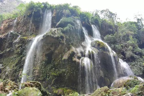 Visita al Aguacero