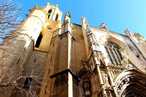 Hasta Pronto, Aix-en-Provence: El Último Capítulo de tu Viaje.