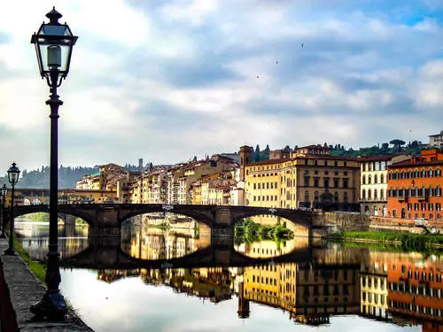 Florencia Desvelada: Tu Experiencia Única en la Toscana.