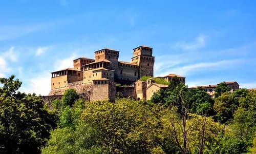 Sumérgete en la Belleza de Romaña: Un Viaje Fascinante en el Corazón de Italia.