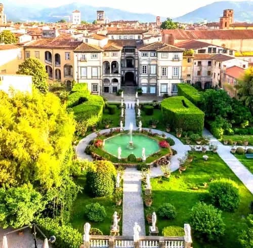 Bienvenido a Lucca: Donde el Pasado Canta y el Presente Resuena.