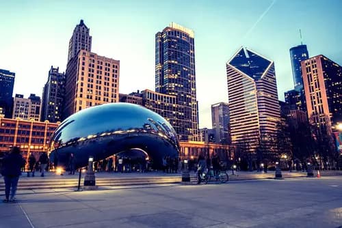 360 Chicago Observation Deck | Magnificent Mile | Crucero Shoreline Sightseeing.