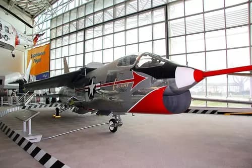 Museo de la Aviación | Zoológico Woodland Park | Jardín Japonés de Seattle.