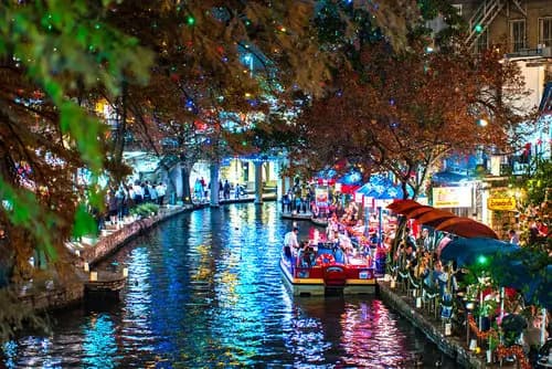 El Álamo | River Walk | La Villita Historic Arts Village