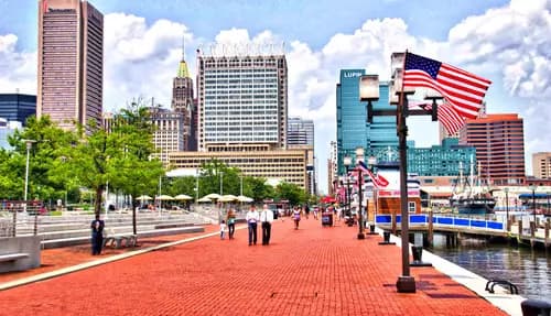 Despedida en Baltimore: Un Momento para Recordar