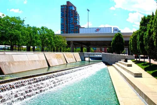 Despedida con Estilo: Cierre Perfecto a tu Aventura en Louisville