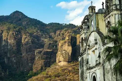 Tepoztlán in a Day: Energy, History, and Tradition