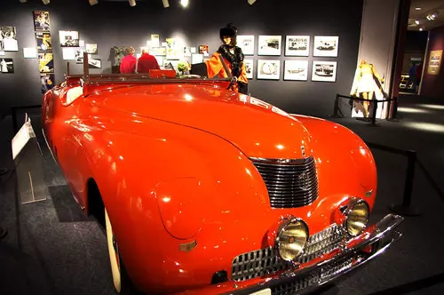 National Automobile Museum | Reno Arch | Sierra Nevada Journeys