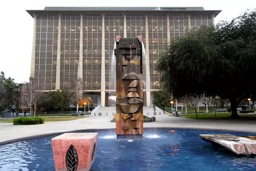 Hasta Pronto, Fresno: El Cierre Perfecto de un Recorrido Único
