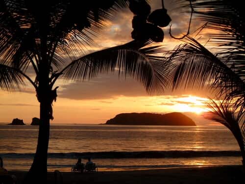 Vuelve Pronto a Manuel Antonio: Una Despedida Cálida y Memorable