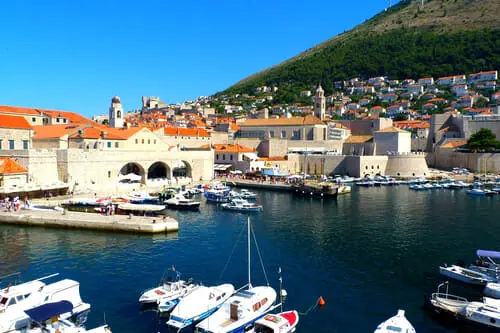 (Domingo) Dubrovnik – Ciudad de origen