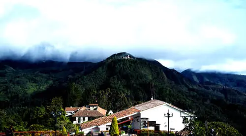 City Tour & Ascenso a Monserrate (6 horas)