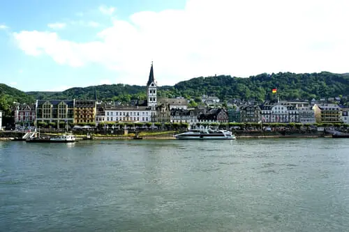 (Domingo) París - Boppard - Crucero por el Rhin - St. Goar - Frankfurt.