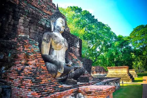 Día 06 – Phitsanulok – Sukhothai – Chiang Rai