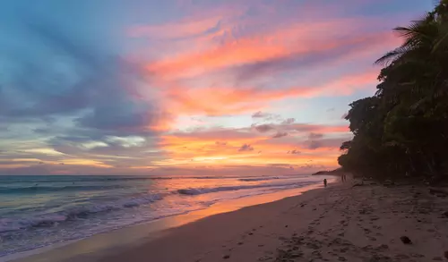 Santa Teresa: Surf, Yoga and Sunsets
