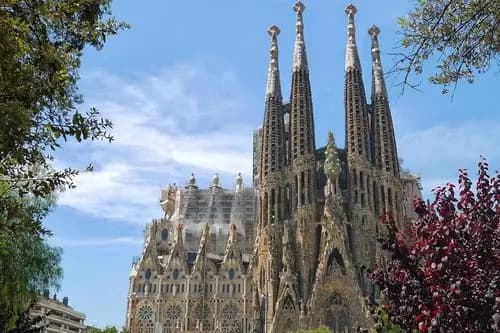 (Domingo) Barcelona – Ciudad de origen